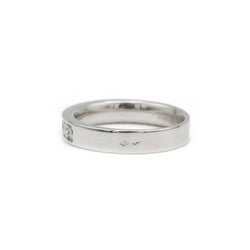 Bague demi alliance en or blanc et diamants - Castafiore