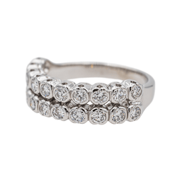 Bague Demi - Alliance en or blanc, platine et diamants - Castafiore