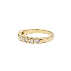 Bague Demi - Alliance en or jaune et diamants - Castafiore