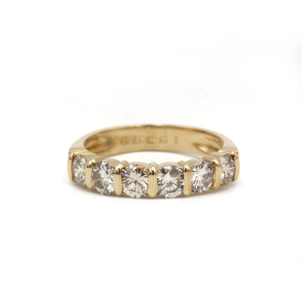 Bague demi - alliance en or jaune et diamants - Castafiore