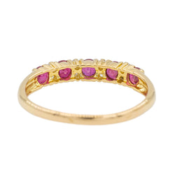 Bague Demi alliance en or jaune et rubis - Castafiore