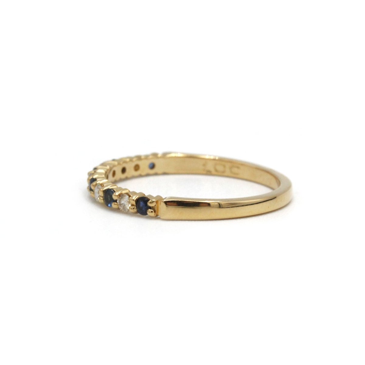 Bague Demi - Alliance en or jaune, saphirs et diamants - Castafiore