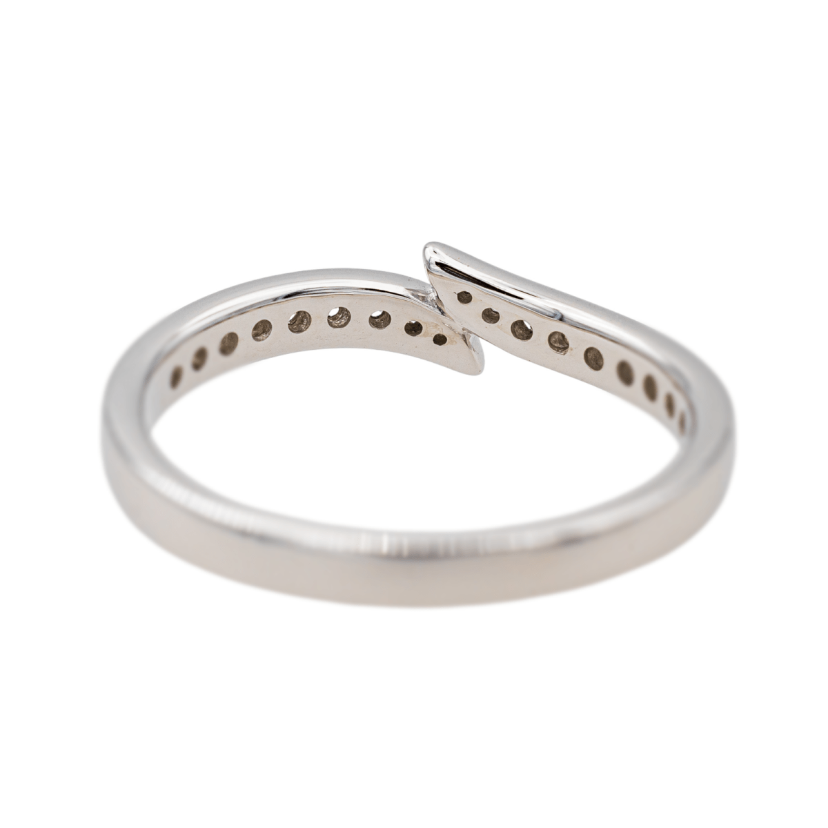 Bague Demi alliance en platine et diamant - Castafiore