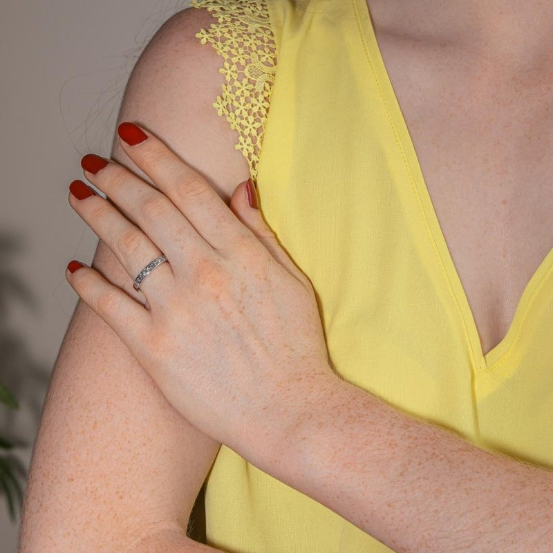Bague Demi - alliance Or blanc Diamant - Castafiore