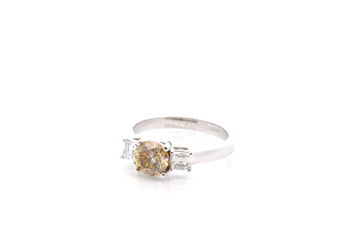 Ring diamond fancy yellow 1.04cts