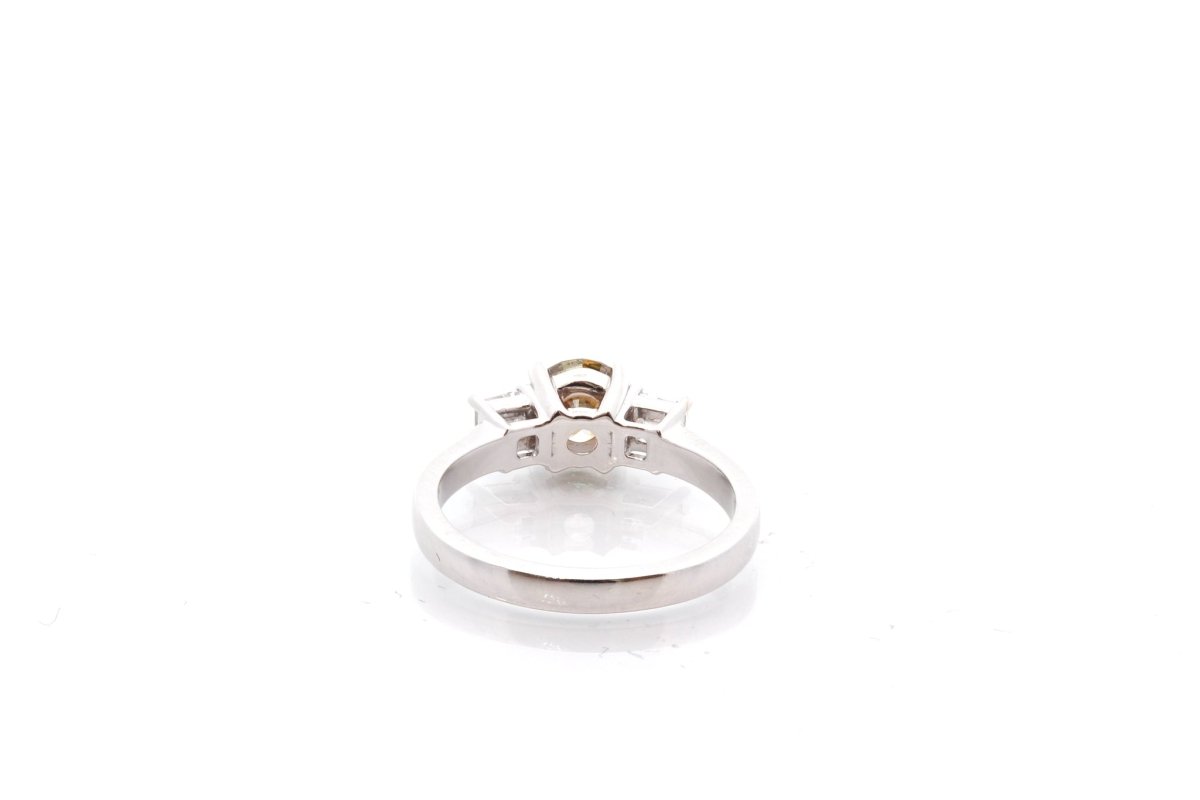 Ring diamond fancy yellow 1.04cts