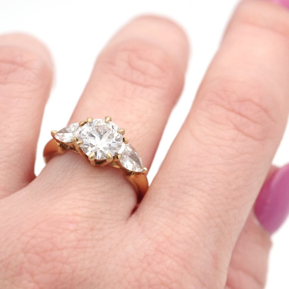 Bague Trilogie en or jaune et diamants