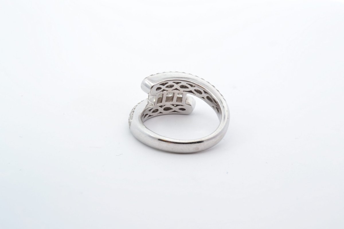 Bague diamants princesse et diamants taille brillant - Castafiore