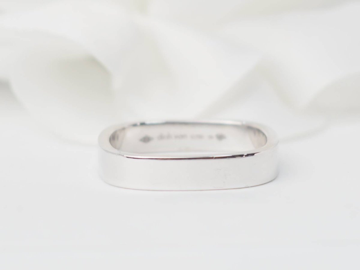 Bague Dinh Van carrée en or blanc - Castafiore