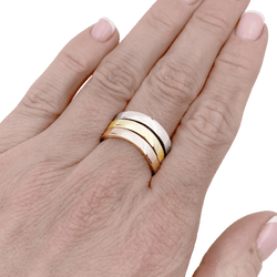 Ring Dinh Van three rings in three shades of gold.