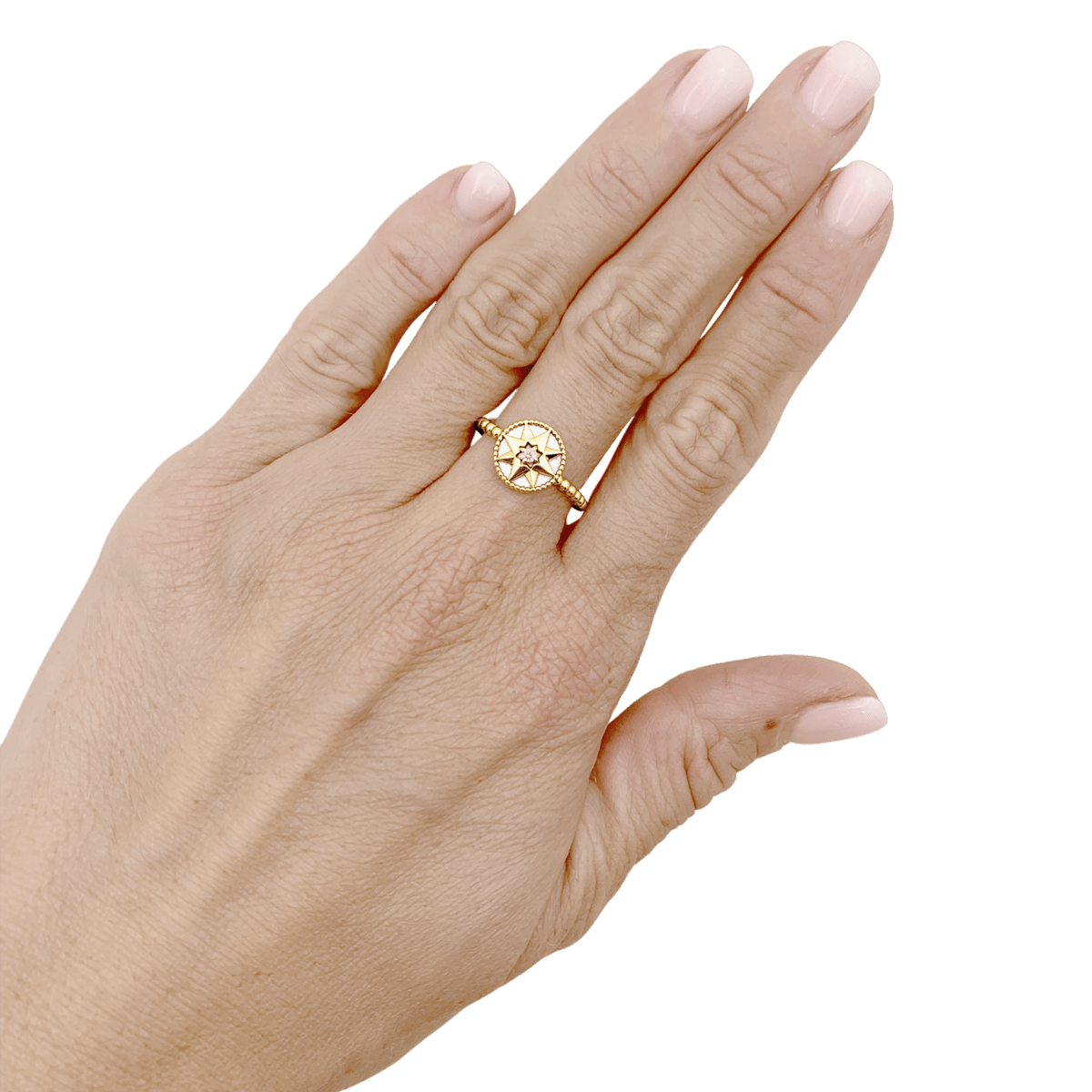 Bague Dior "Rose des Vents" en or jaune, nacre et diamant. - Castafiore