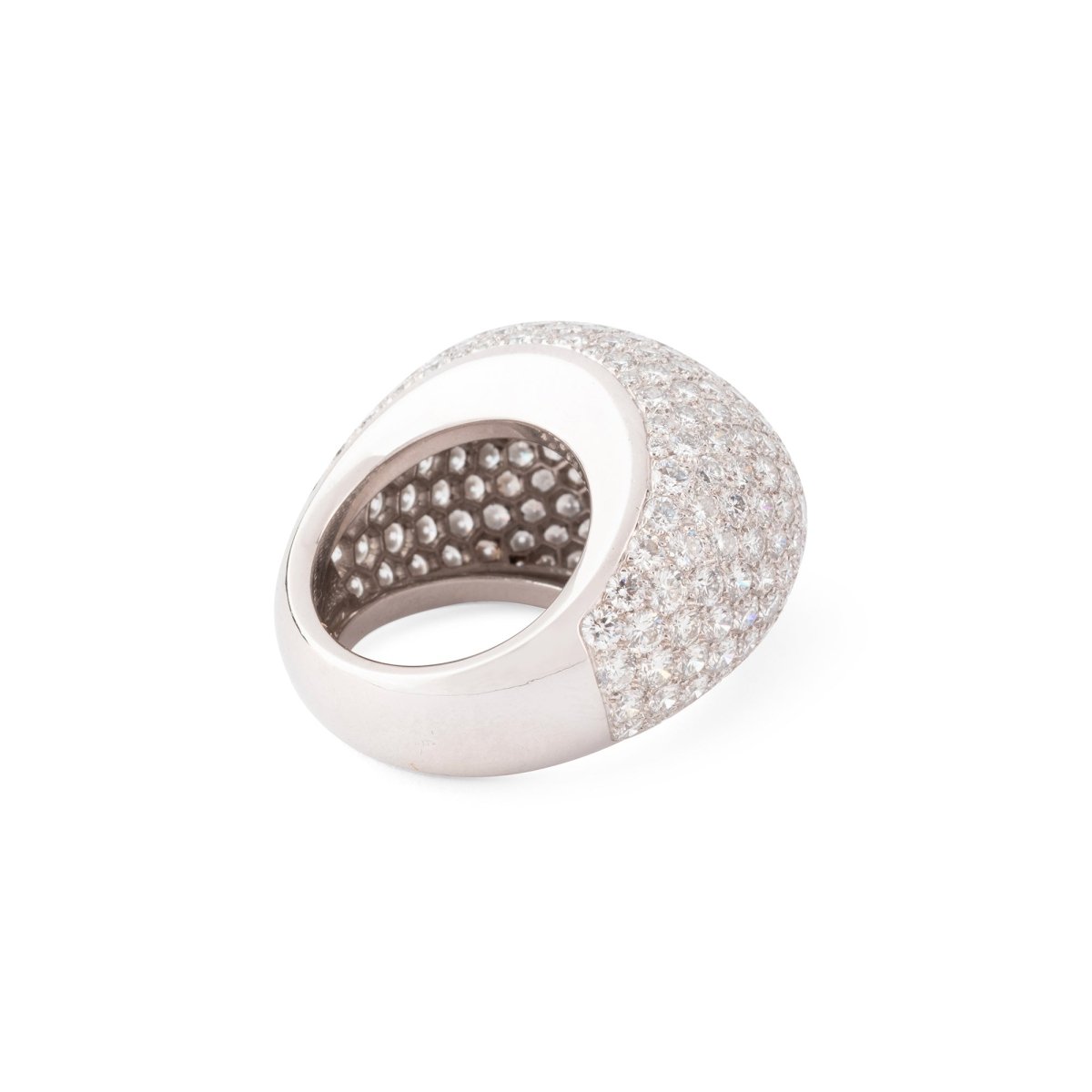 Bague Dôme CARTIER "Coussin" en platine et diamants - Castafiore