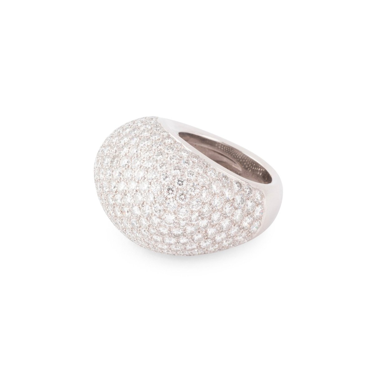 Bague Dôme CARTIER "Coussin" en platine et diamants - Castafiore
