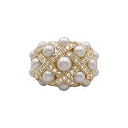 Ring Chanel, "Baroque", yellow gold, diamonds and pearls.