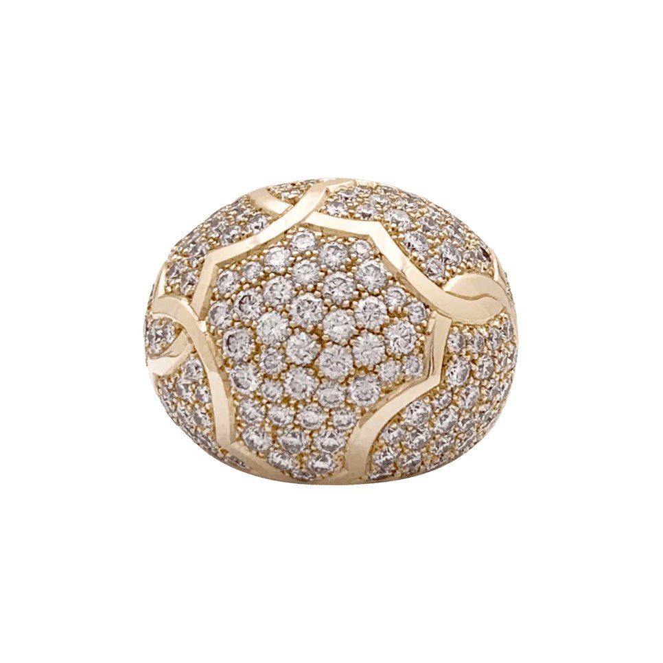 Bague Dôme CHANEL "Profil de Camélia" en or jaune et diamants - Castafiore