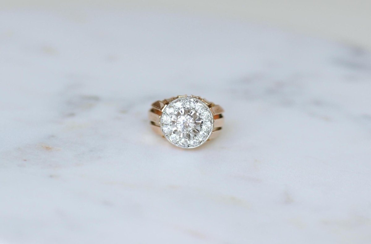Bague Dôme Diamants 2,40 Cts Or rose et Platine Années 40 - Castafiore