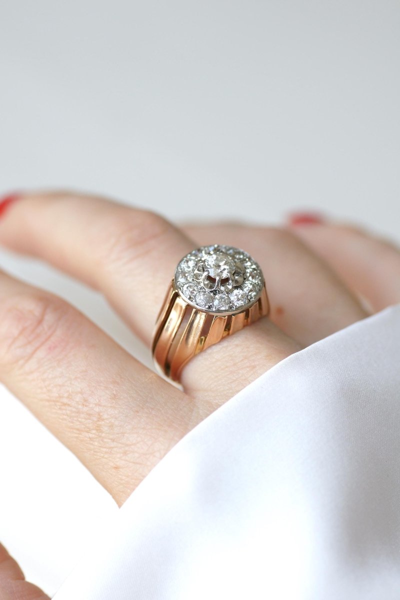 Bague Dôme Diamants 2,40 Cts Or rose et Platine Années 40 - Castafiore