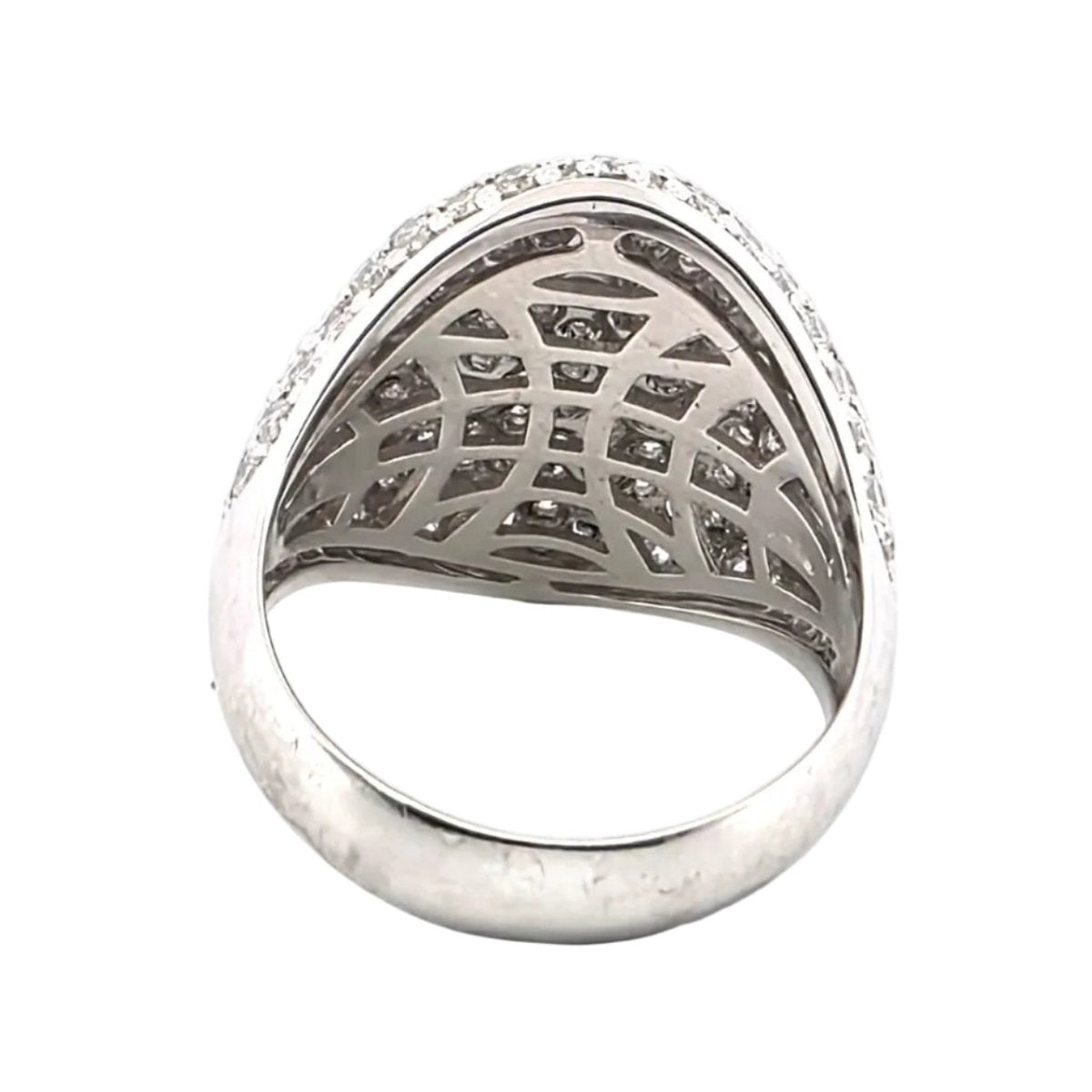 Bague Dôme en or blanc et diamants - Castafiore