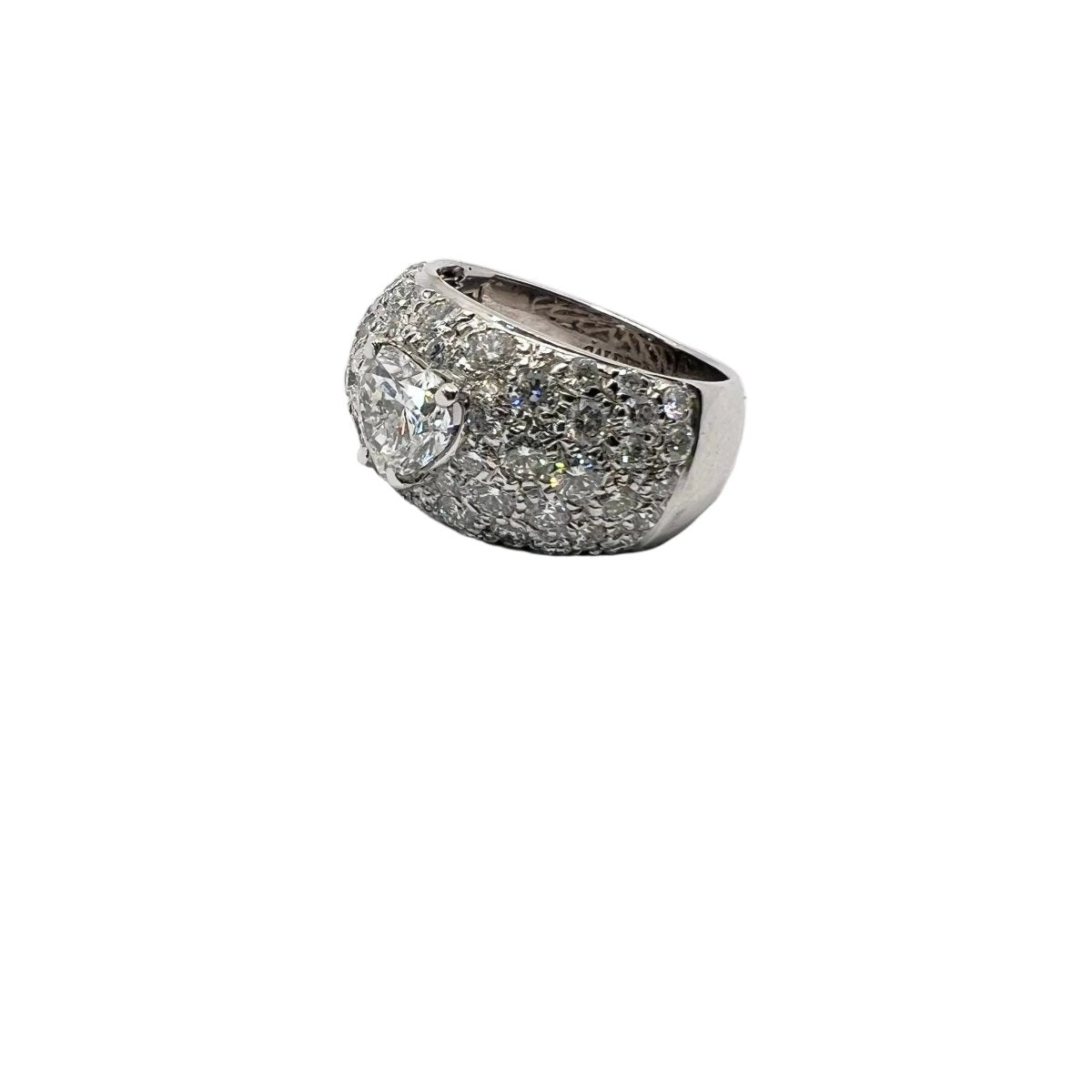 Bague Dôme en or blanc et diamants - Castafiore