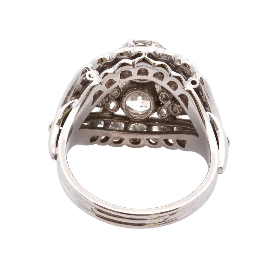 Bague Dôme en or blanc et diamants - Castafiore