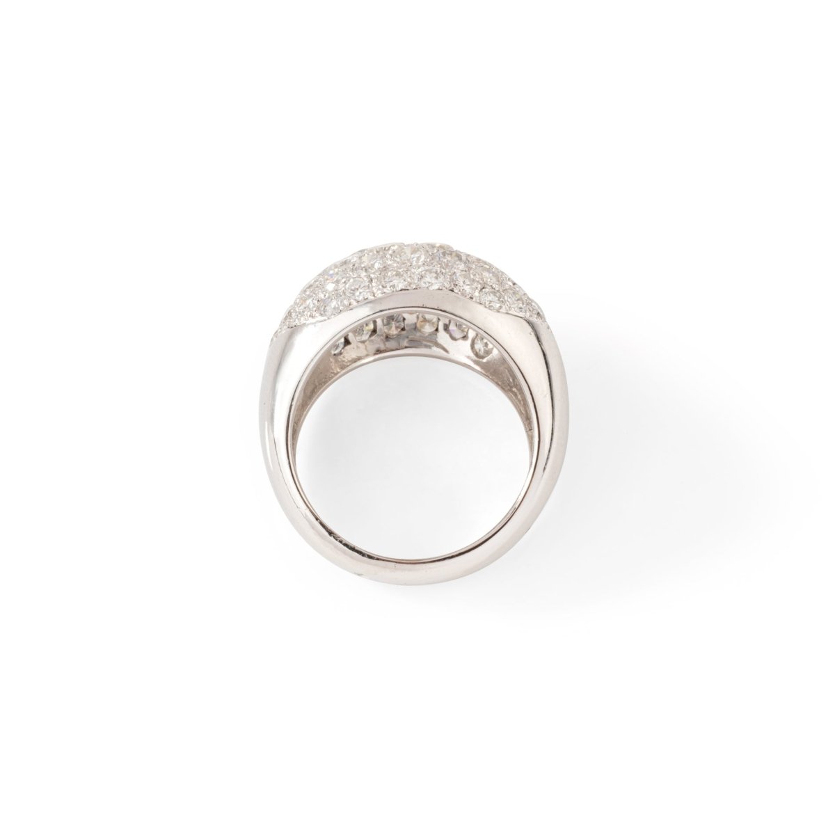 Bague Dôme en or blanc et diamants - Castafiore