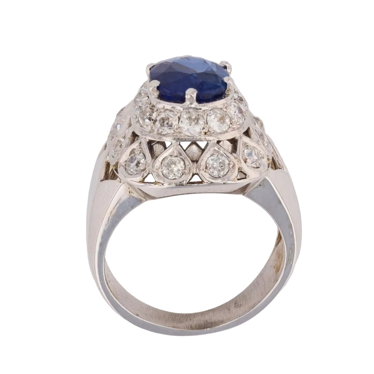 Bague dôme en or blanc et platine saphir et diamants - Castafiore