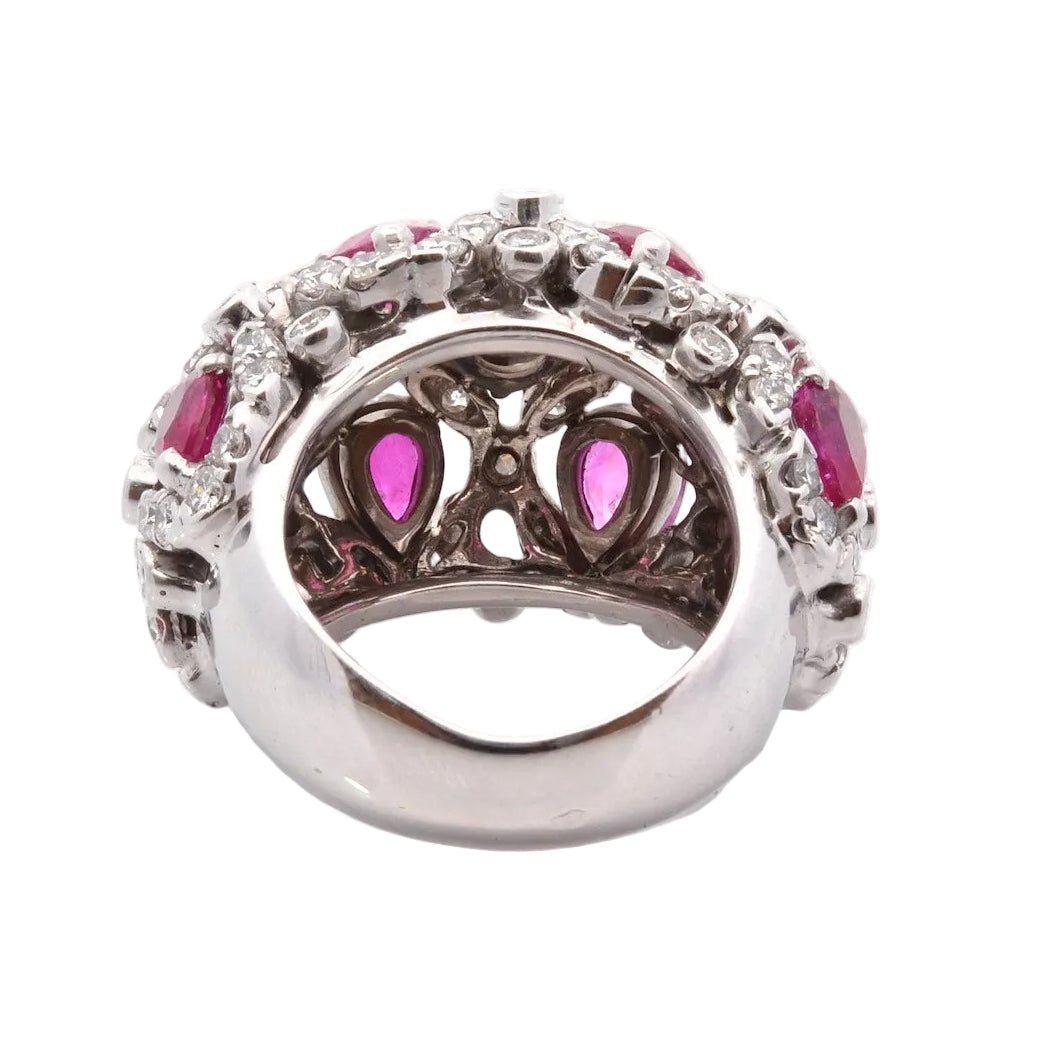 Bague Dôme en or blanc, rubis et diamants - Castafiore