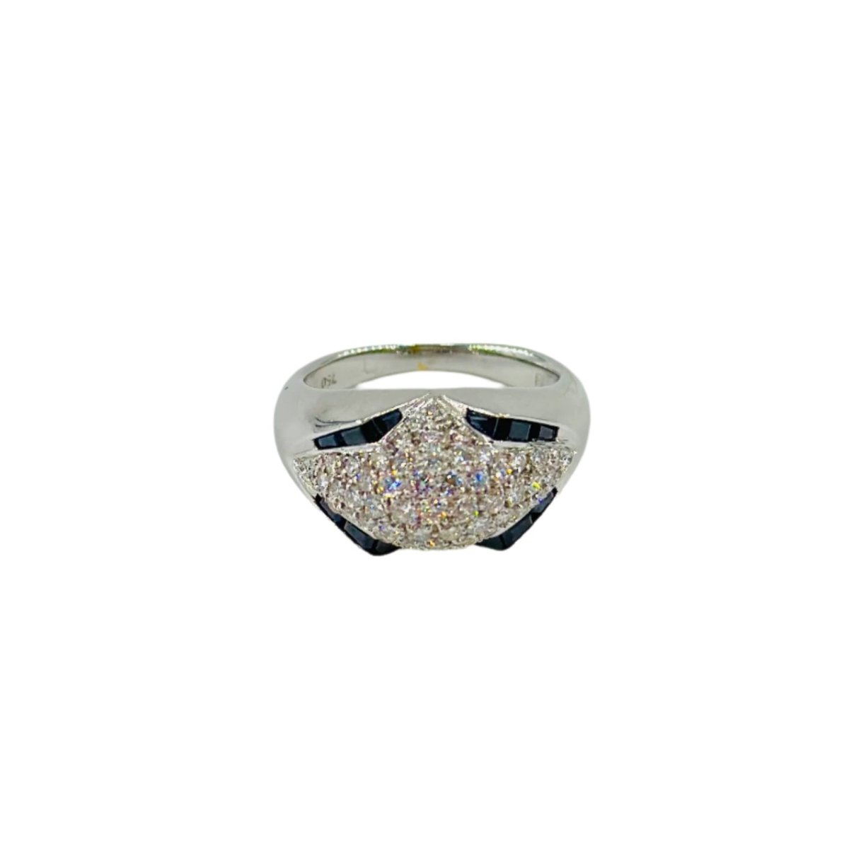 Bague Dôme en or blanc, saphirs et diamants - Castafiore