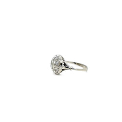 Bague dôme en or gris et diamants - Castafiore