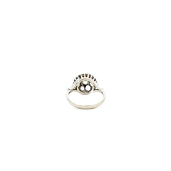Bague dôme en or gris et diamants - Castafiore