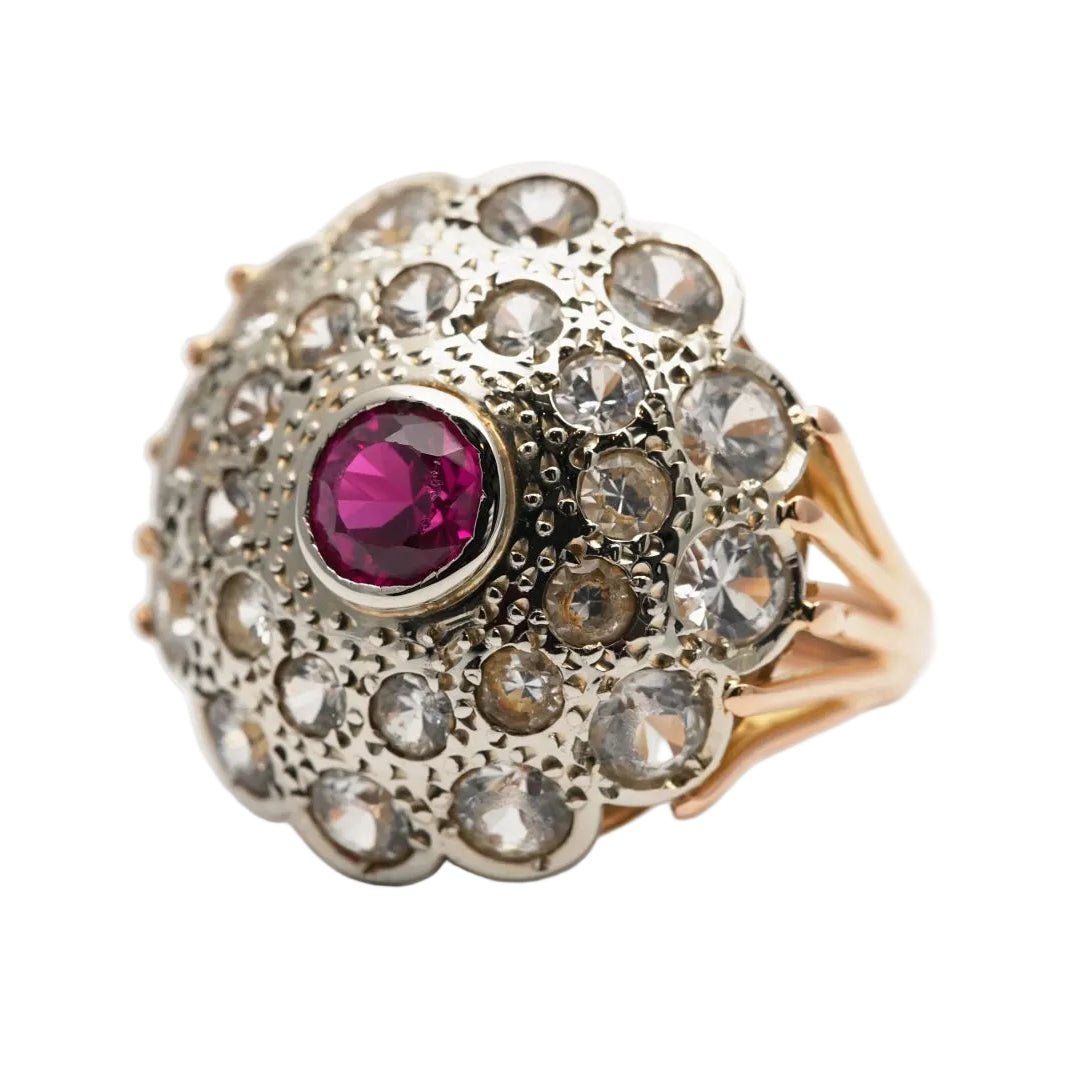 Bague Dôme en or jaune, argent, rubis et saphirs - Castafiore