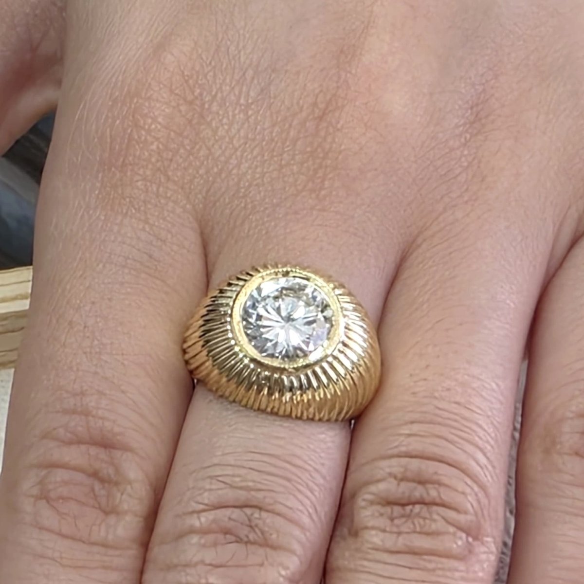 Bague Dôme en or jaune et diamant - Castafiore