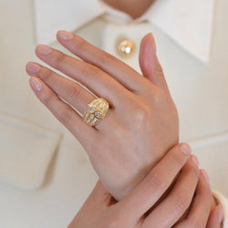 Bague Dôme en or jaune et diamants - Castafiore