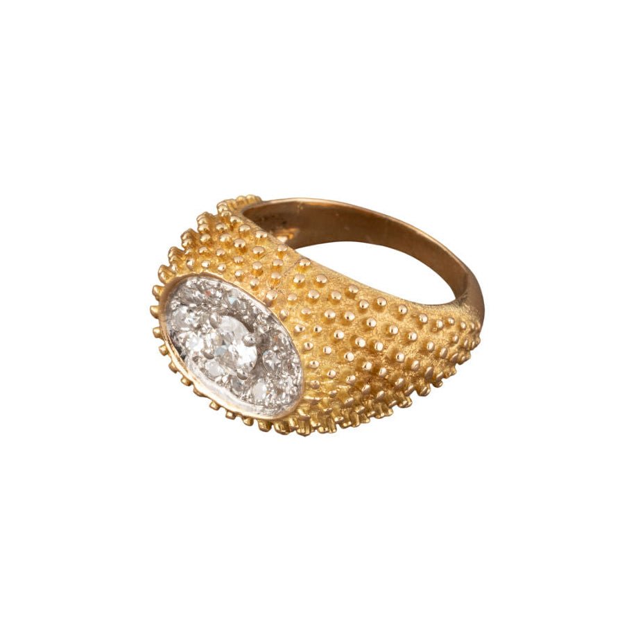 Bague Dôme en or jaune et diamants - Castafiore