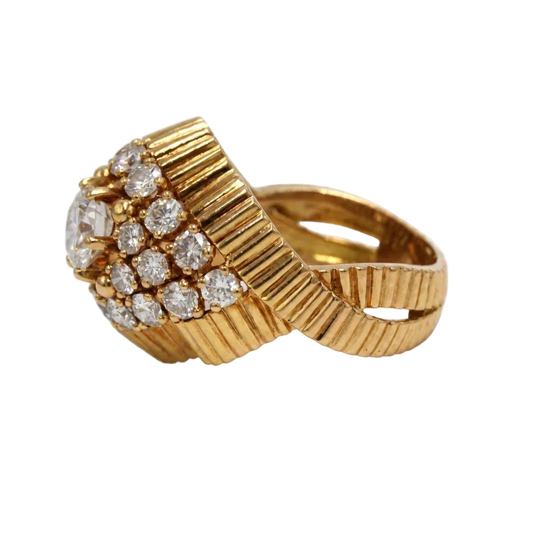 Bague Dôme en or jaune et diamants - Castafiore