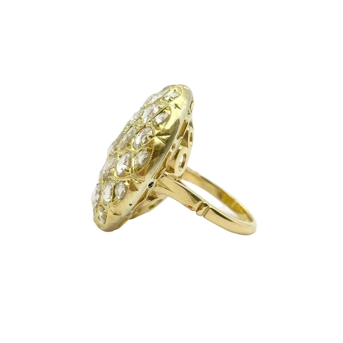 Bague Dôme en or jaune et diamants - Castafiore