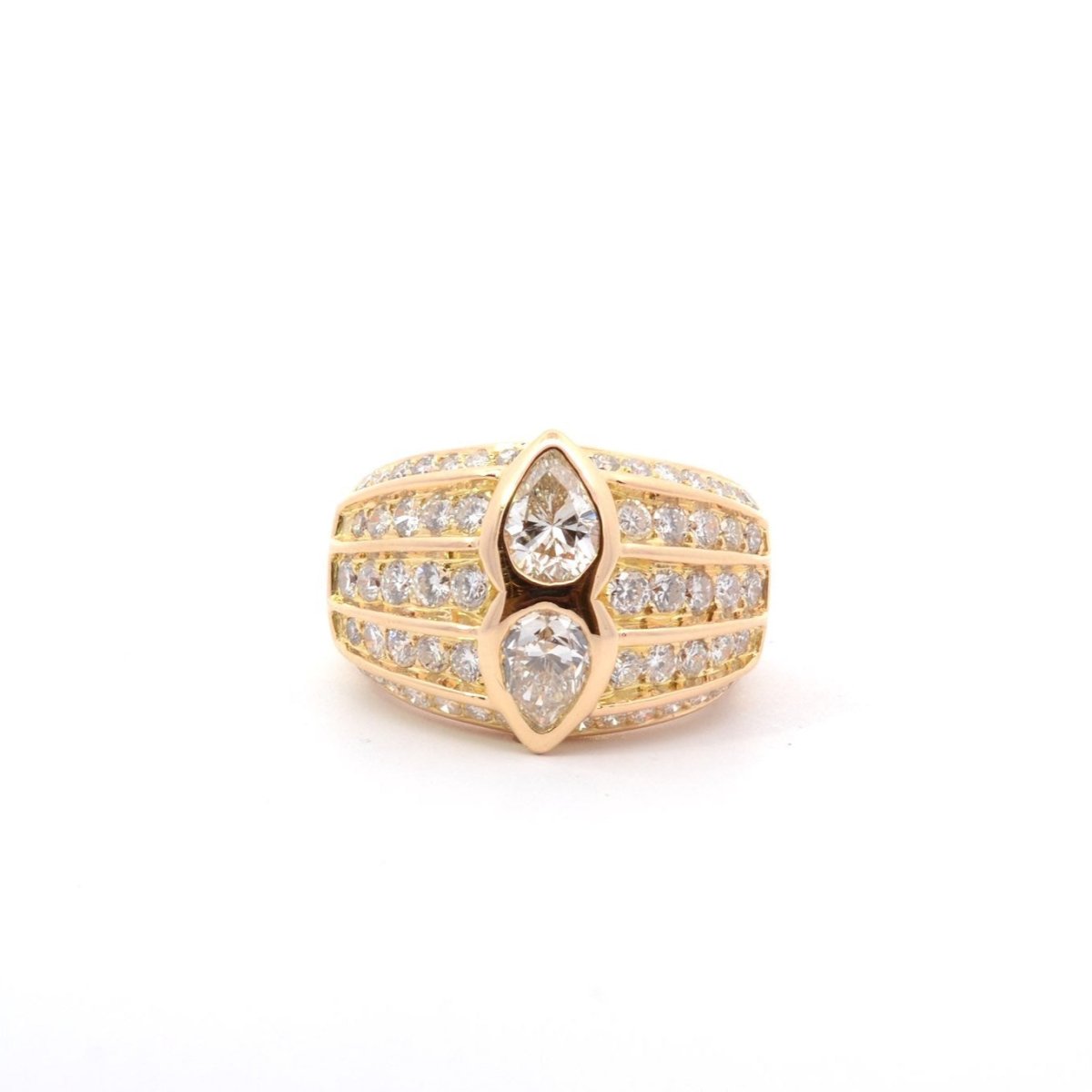 Bague Dôme en or jaune et diamants - Castafiore