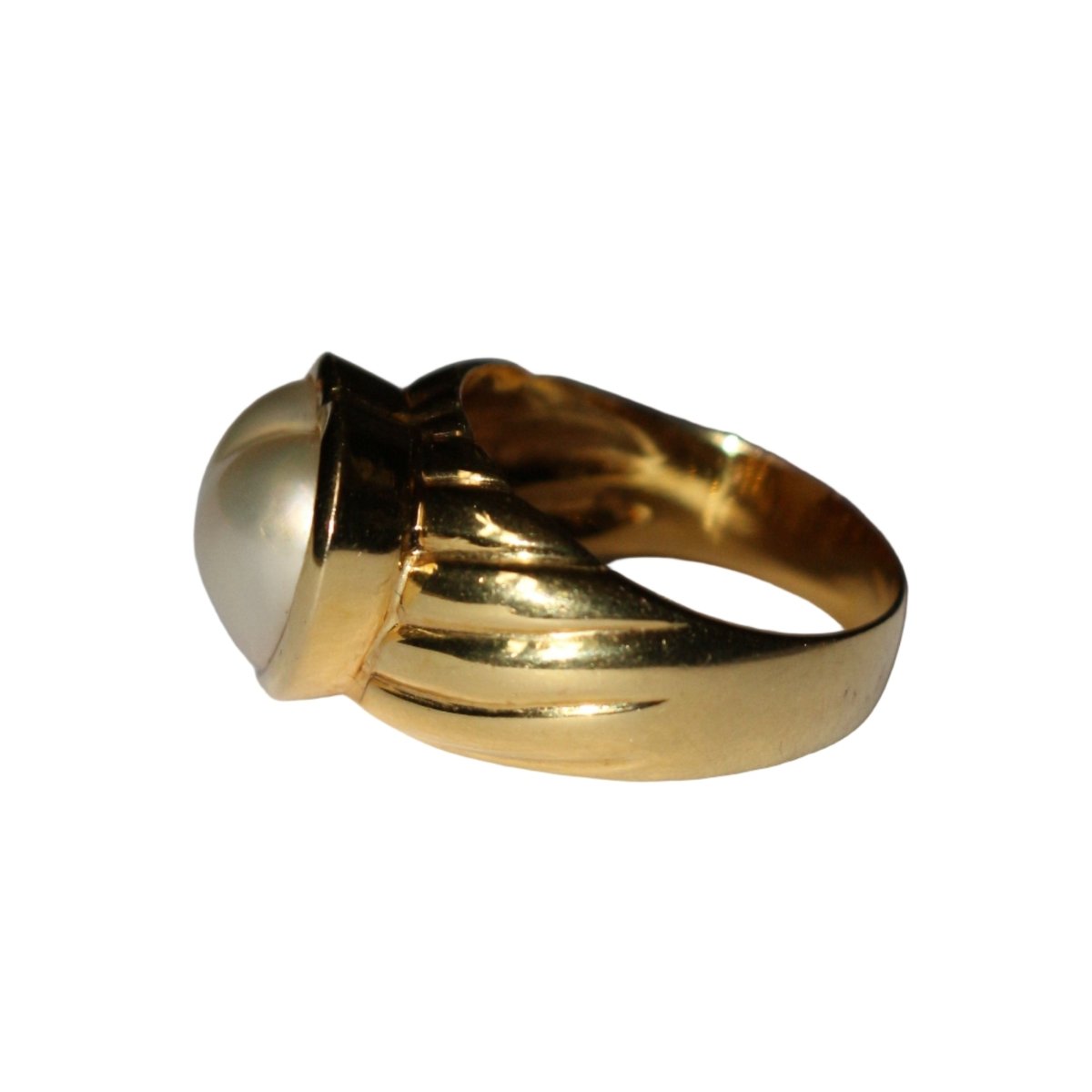 Bague Dôme en or jaune et perle - Castafiore