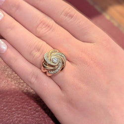 Bague Dôme en or jaune, or blanc et diamants - Castafiore