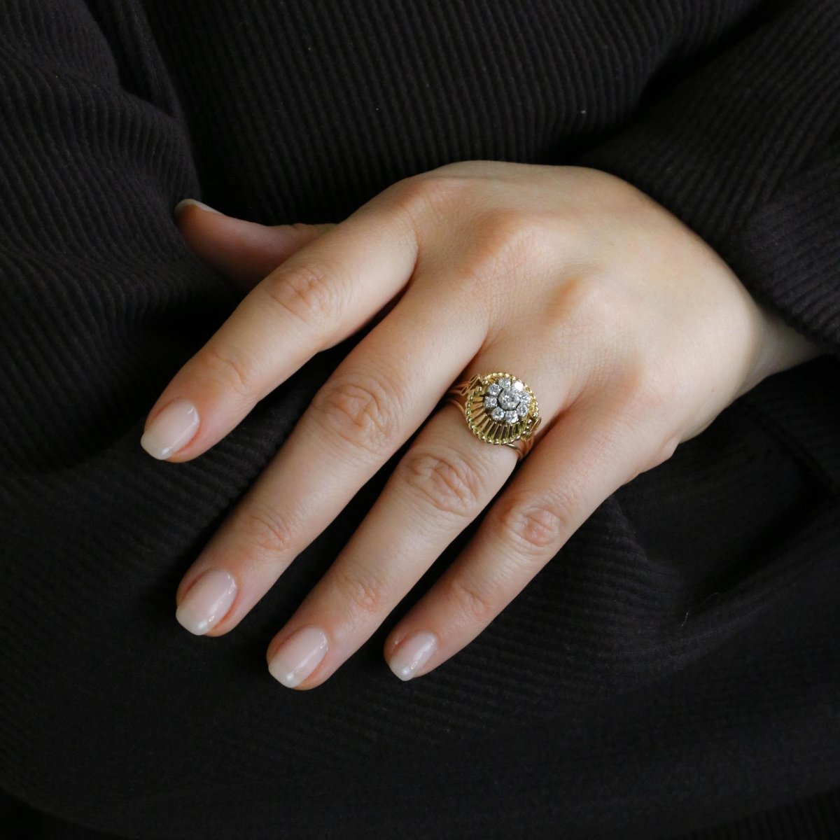 Bague Dôme en or jaune, platine et diamants - Castafiore