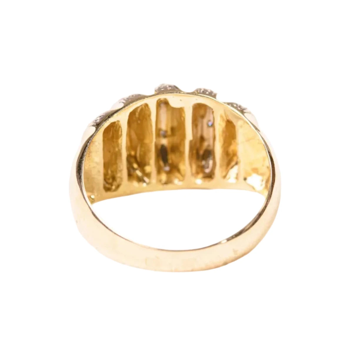 Bague Dôme en or jaune, platine et diamants - Castafiore