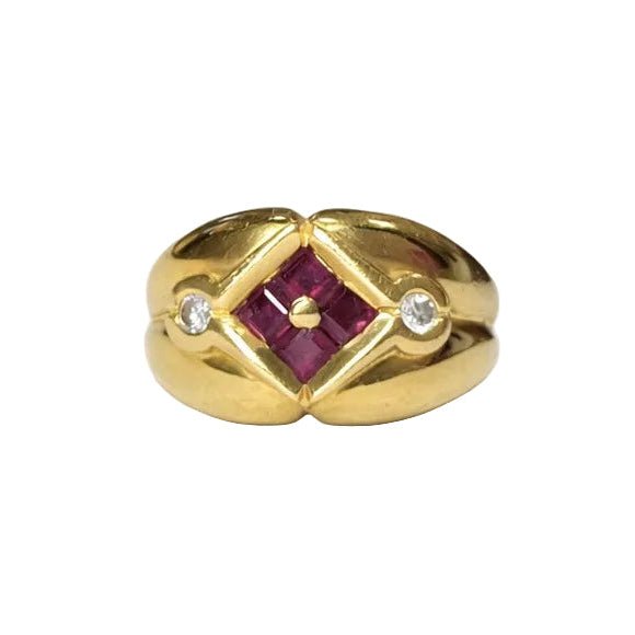 Bague Dôme en or jaune, rubis et diamants - Castafiore