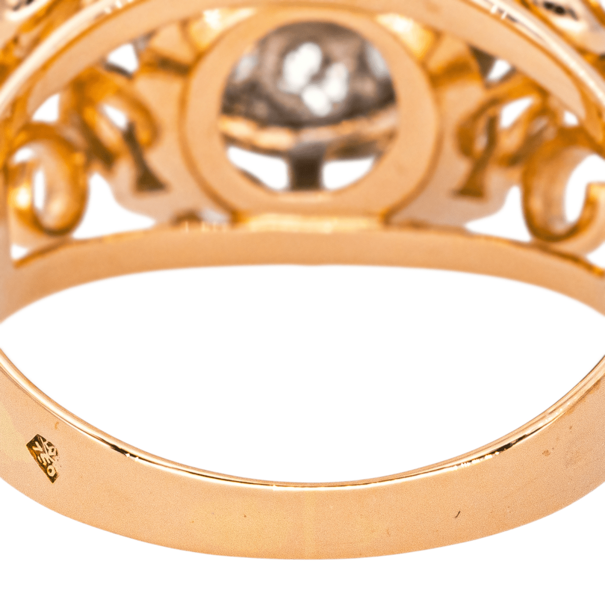 Bague Dôme en or rose et diamants - Castafiore