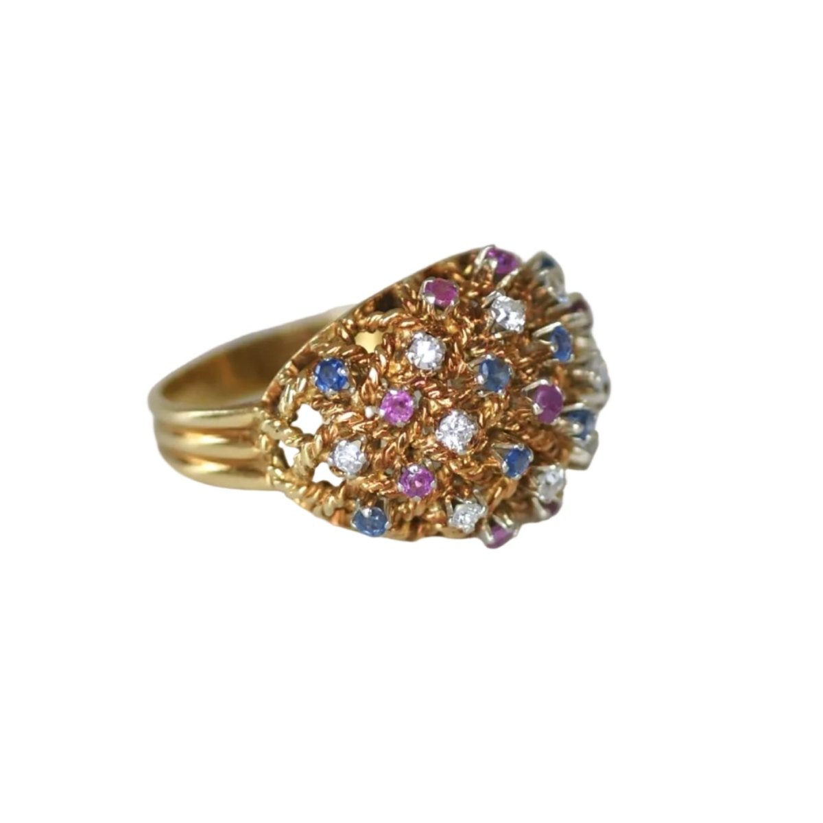 Bague Dôme en or rose, saphirs, rubis et diamants - Castafiore