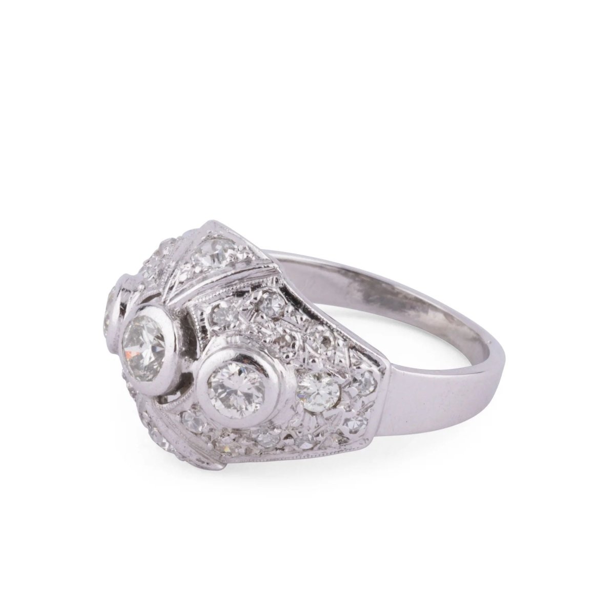 Bague dôme en platine - Castafiore