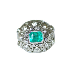 Bague Dôme en platine, émeraude et diamants - Castafiore