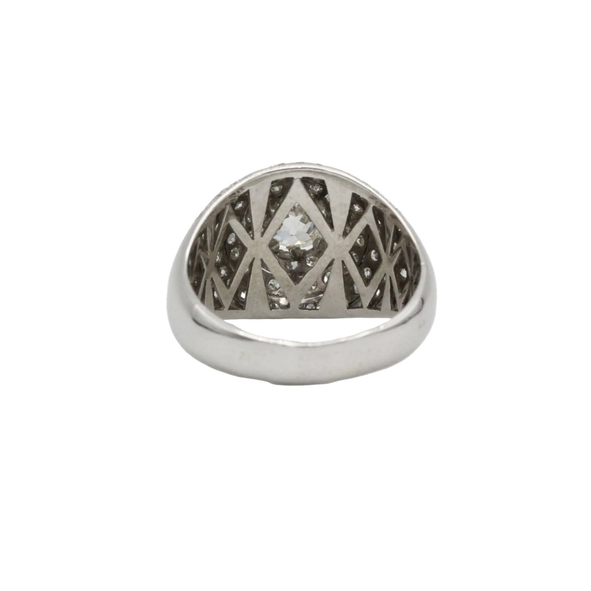 Bague Dôme en platine et diamants - Castafiore