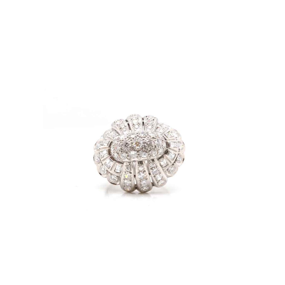Bague Dôme en platine et diamants - Castafiore