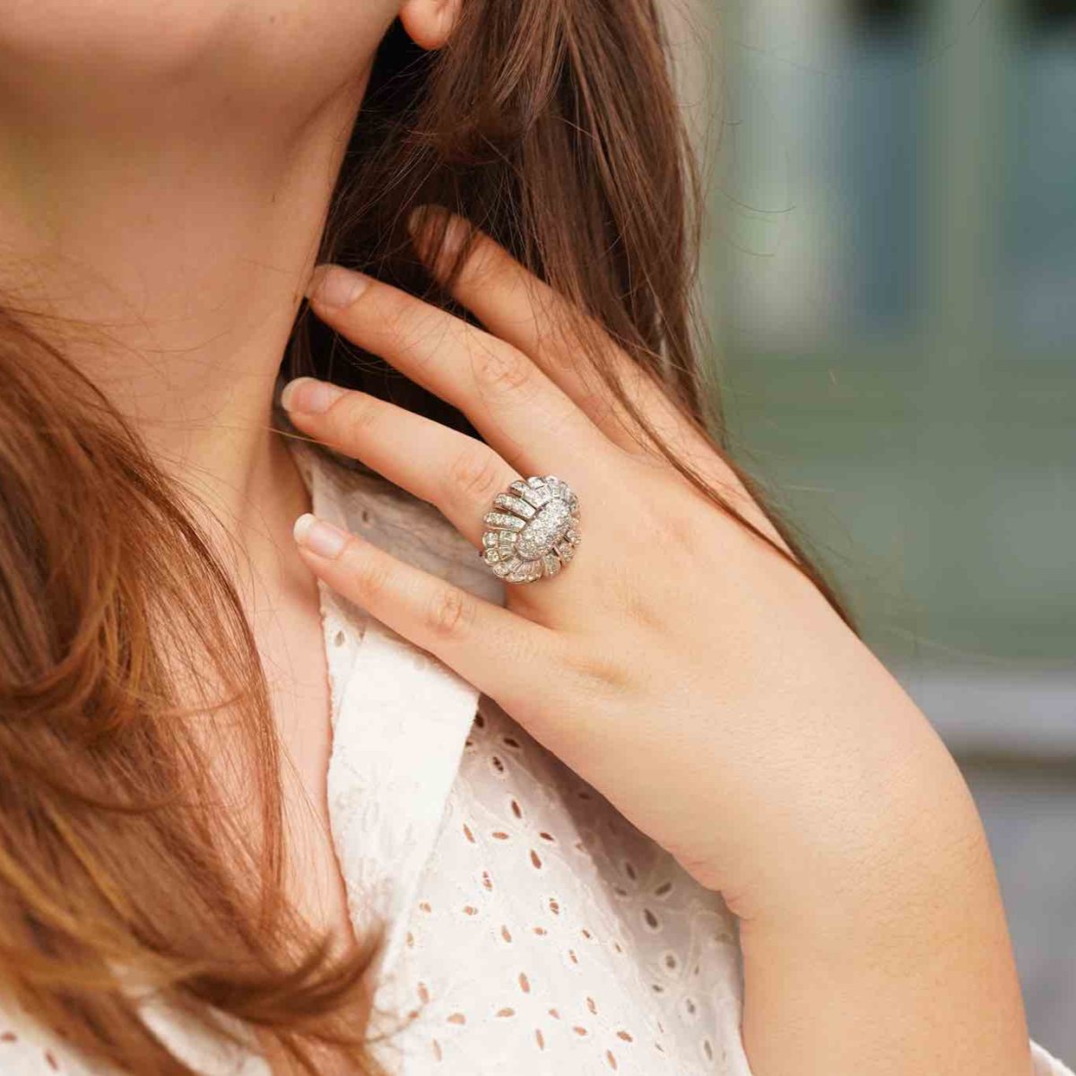 Bague Dôme en platine et diamants - Castafiore