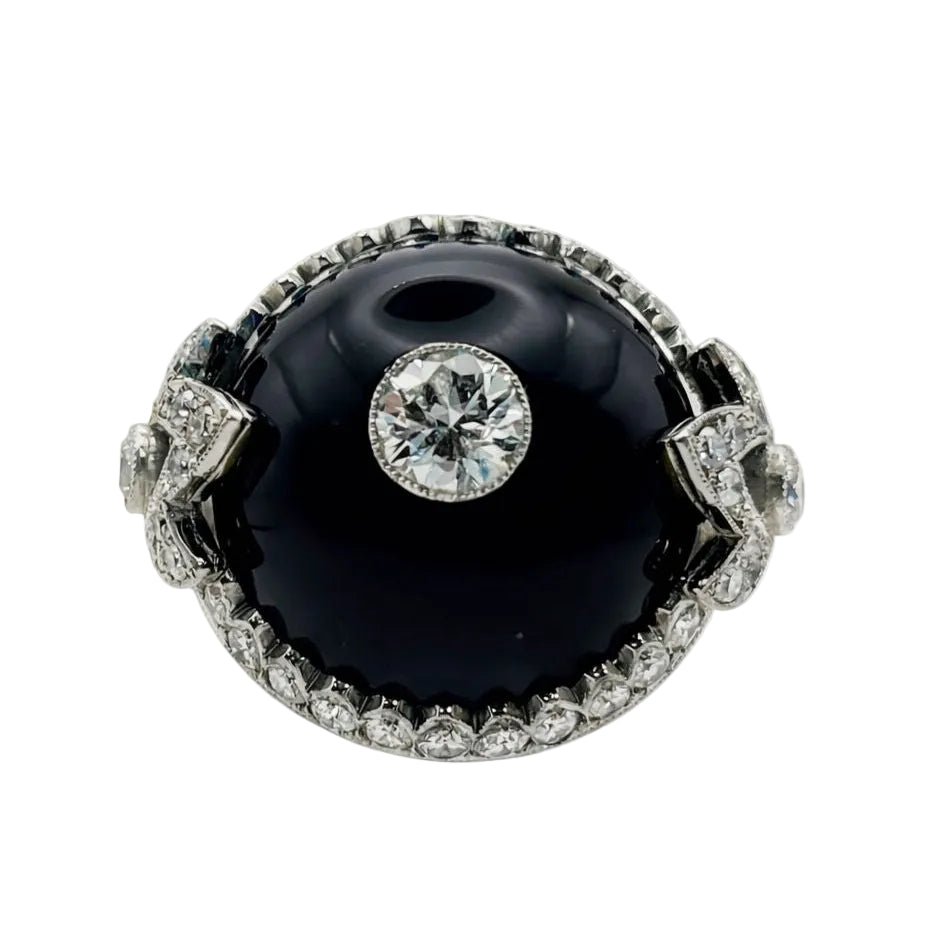 Bague Dôme en platine, onyx et diamants - Castafiore